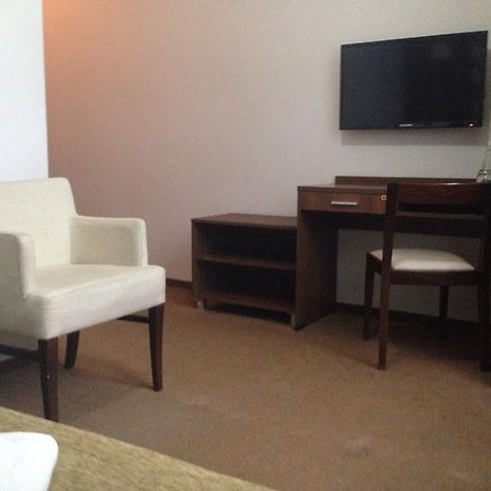 Willa Strzelnica Hotel Koscierzyna Bagian luar foto