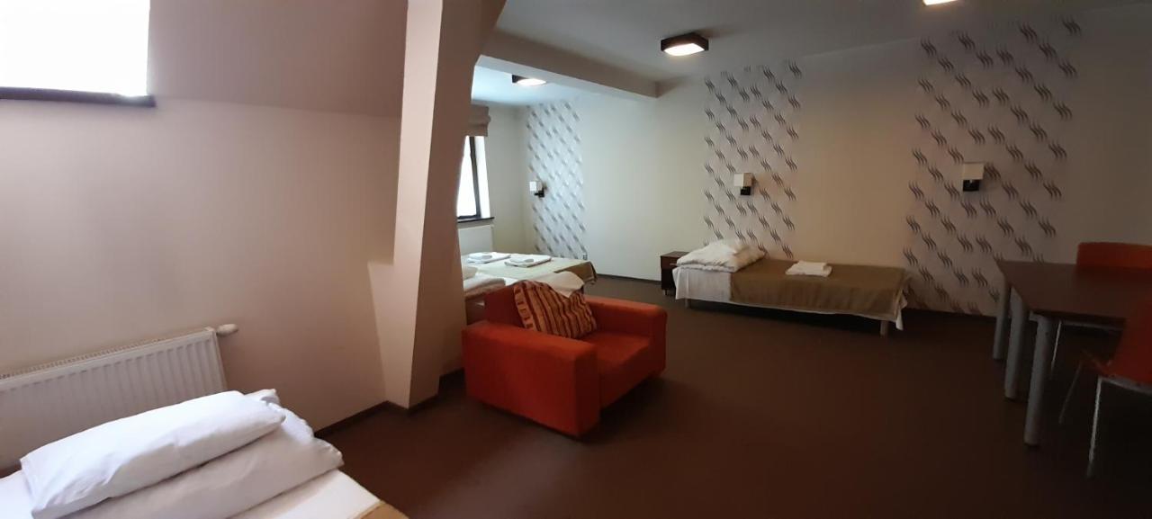 Willa Strzelnica Hotel Koscierzyna Bagian luar foto
