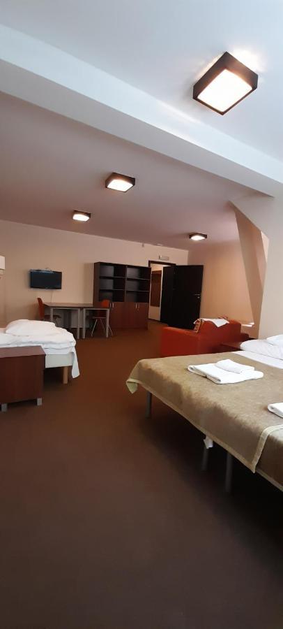 Willa Strzelnica Hotel Koscierzyna Bagian luar foto