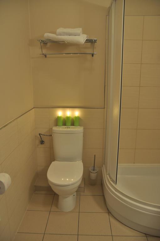 Willa Strzelnica Hotel Koscierzyna Ruang foto