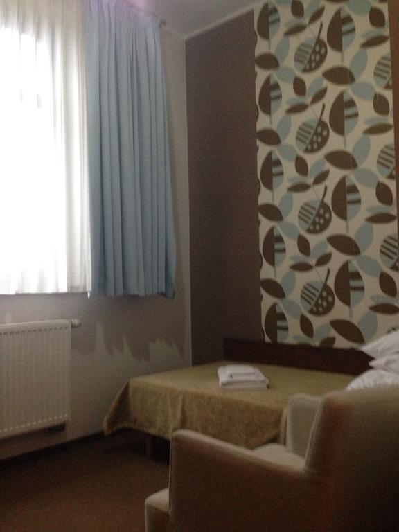 Willa Strzelnica Hotel Koscierzyna Bagian luar foto